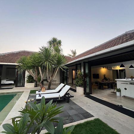 The Mia Bali Villa Kerobokan  Bagian luar foto